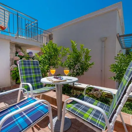 Villa Borna Apartments Dubrovnik Rum bild